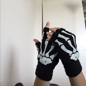 Spencers Skeleton Fingerless Cloves